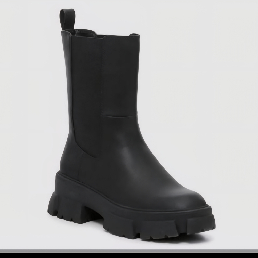 Mix No. 6 Black Combat Boots with Chunky Sole